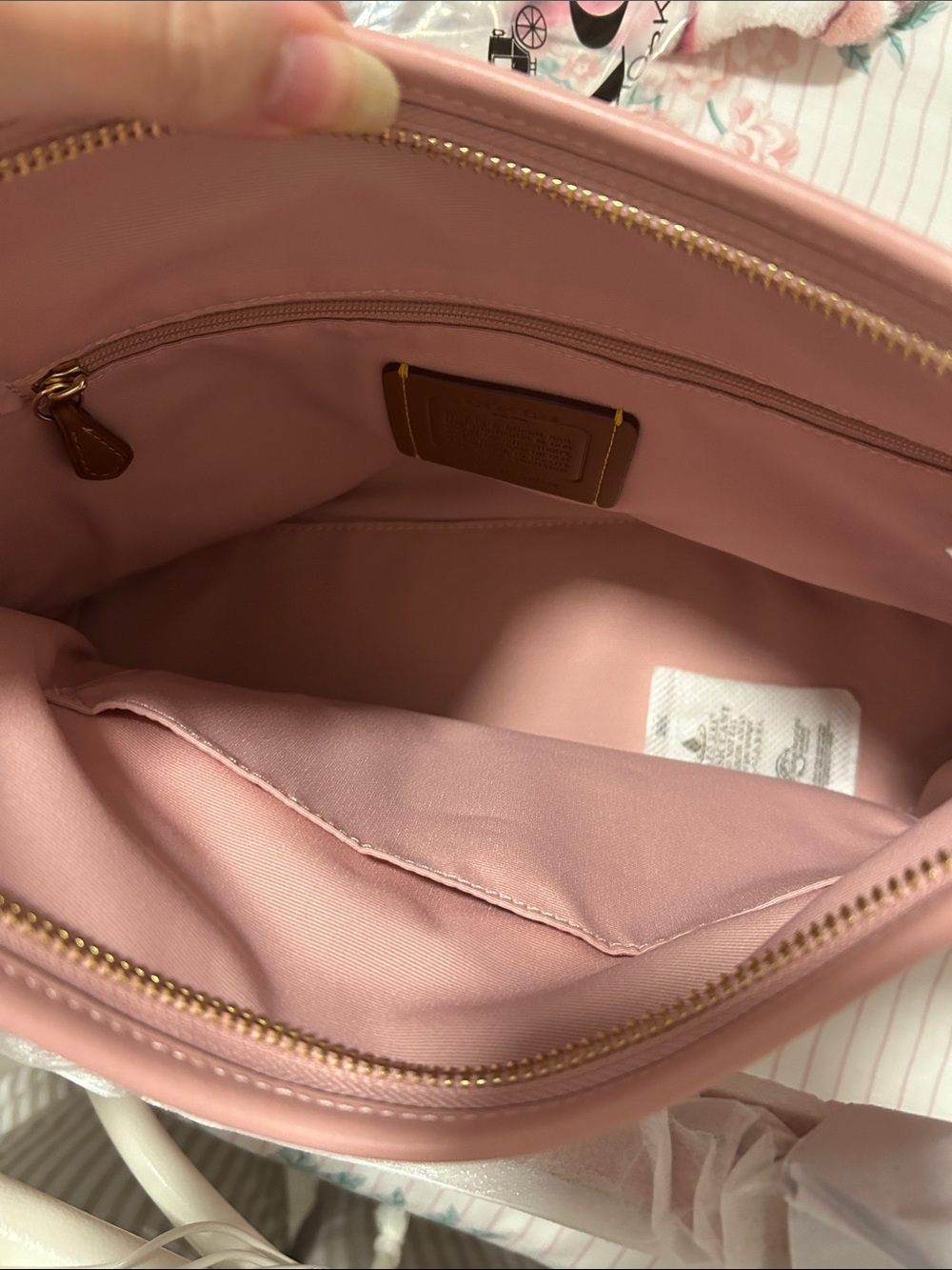 coach pink denim laurel shoulder bag - Picture 7 of 8